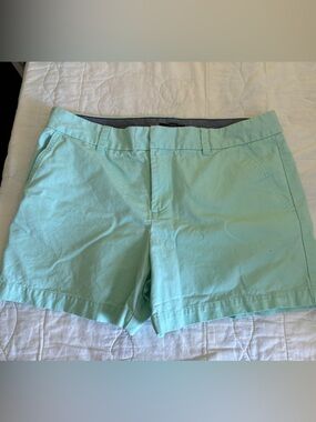 Tommy Hilfiger Mint Green Women's Chino Shorts